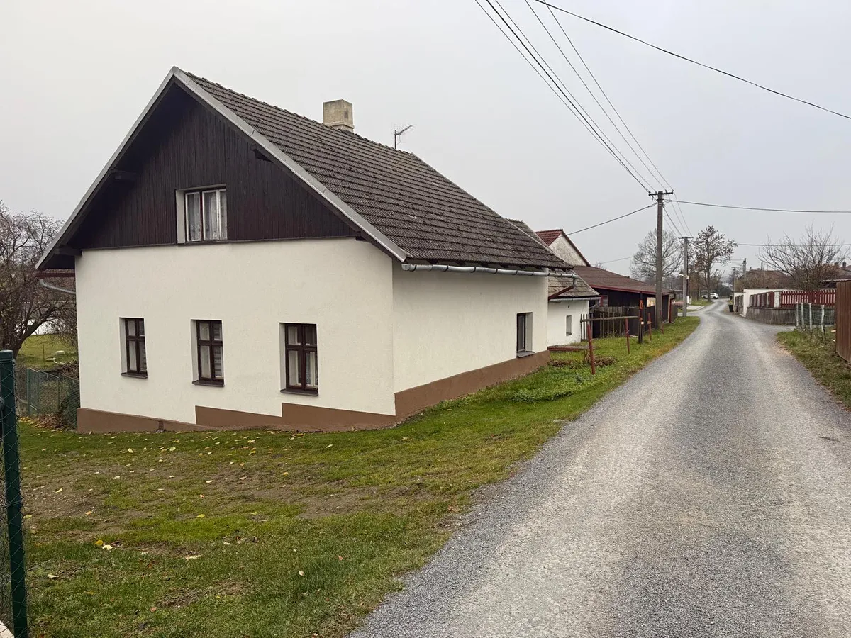 Prodej rodinného domu 112 m², pozemek 900 m²